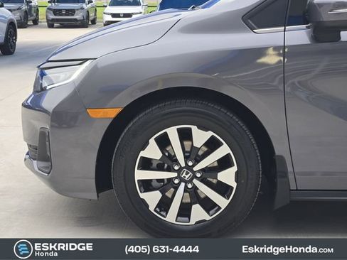 Certified 2026 Honda Odyssey EX-L image 8
