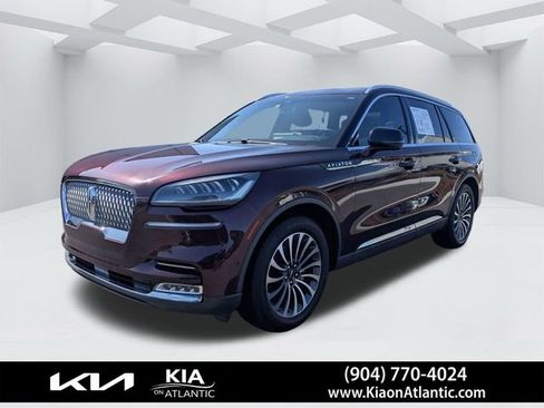 Used 2020 Lincoln Aviator Reserve w/ Equipment Group 201A image 7