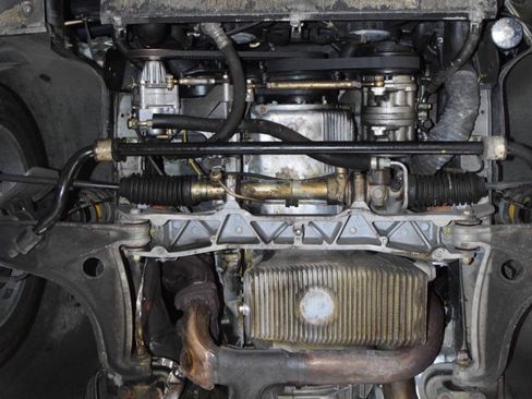 Used 1988 Porsche 944 Turbo RWD image 29