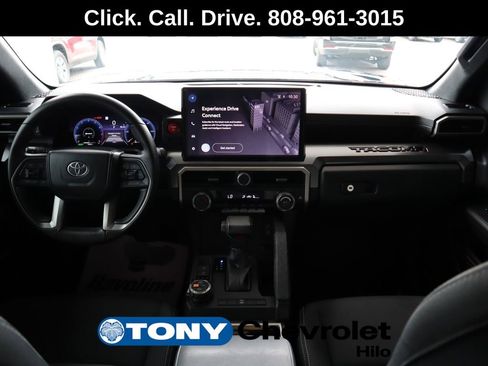 Used 2024 Toyota Tacoma TRD Sport AWD/4WD image 11
