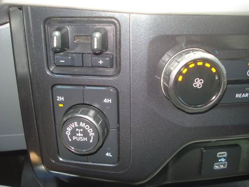 Used 2021 Ford F150 XL w/ Equipment Group 101A High AWD/4WD image 36