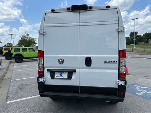 New 2025 RAM ProMaster 2500 w/ Convenience Group image 26