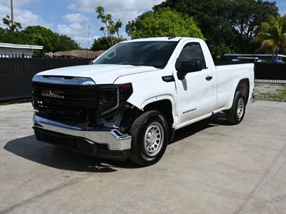 Used 2025 GMC Sierra 1500 Pro w/ Convenience Package