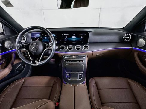 Used 2022 Mercedes-Benz E 350 4MATIC Sedan image 31