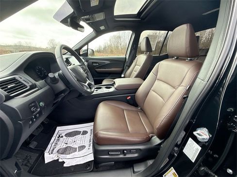 Used 2025 Honda Ridgeline RTL image 16