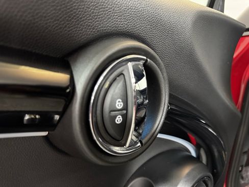 Used 2023 MINI Cooper S image 21