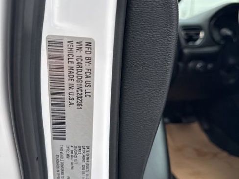 Used 2022 Dodge Durango GT image 35