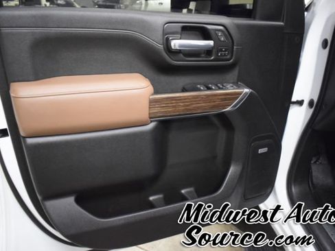 Used 2023 Chevrolet Silverado 2500 High Country w/ Z71 Off-Road Package AWD/4WD image 12