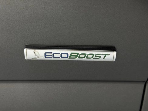 Used 2015 Ford F150 Platinum w/ Equipment Group 701A Luxury AWD/4WD image 12
