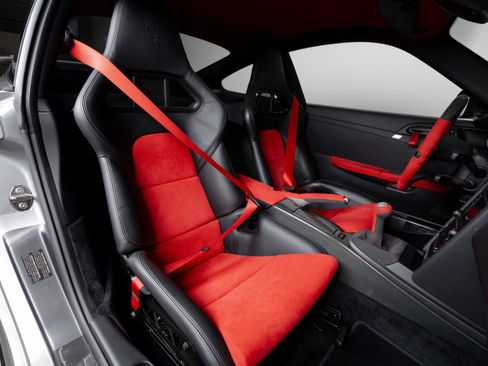 Used 2011 Porsche 911 GT2 RS image 38