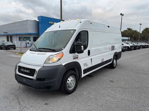 Used 2019 RAM ProMaster 3500 w/ Interior Convenience Group image 3