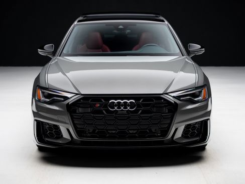 Used 2024 Audi S6 Premium Plus w/ Premium Plus Package image 7