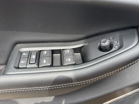 New 2026 Jeep Grand Cherokee L Limited AWD/4WD image 19