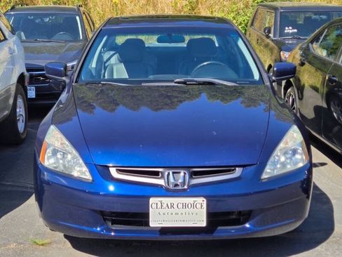 Used 2004 Honda Accord EX image 10
