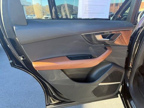 Used 2021 Audi Q7 2.0T Premium Plus w/ Premium Plus Package image 25