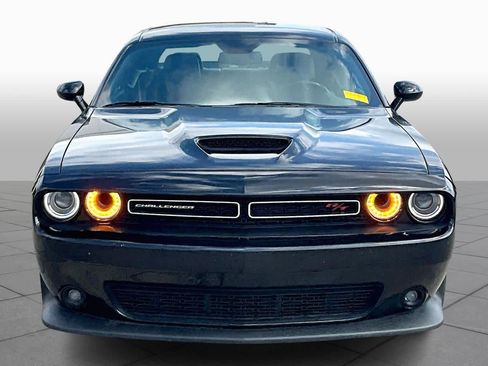 Used 2022 Dodge Challenger R/T w/ Plus Package image 5