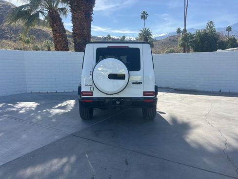 Used 2021 Mercedes-Benz G 550 image 6