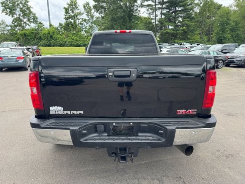 Used 2014 GMC Sierra 3500 Denali AWD/4WD image 4