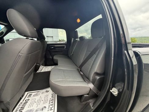 Used 2024 RAM 1500 Warlock AWD/4WD image 10