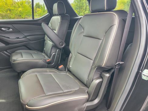 Certified 2023 Chevrolet Traverse Premier image 11