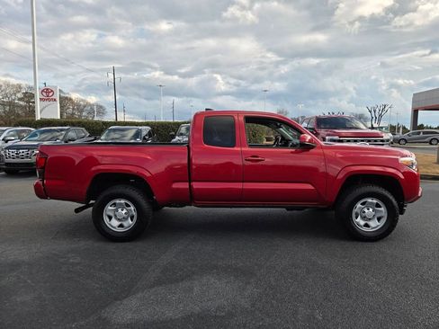 Used 2023 Toyota Tacoma SR w/ SR Convenience Package image 13
