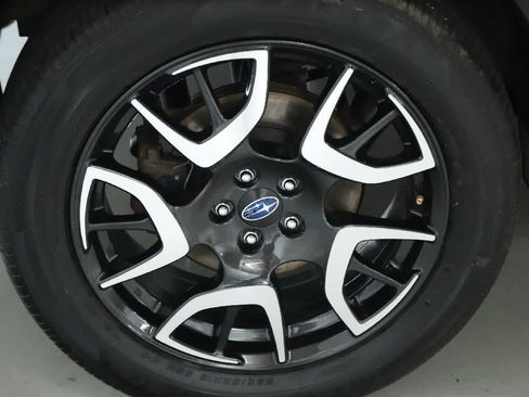 Certified 2023 Subaru Crosstrek Hybrid w/ Moonroof Package w/Navigation AWD/4WD image 12