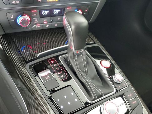 Used 2016 Audi S6 Prestige w/ Prestige Package image 41