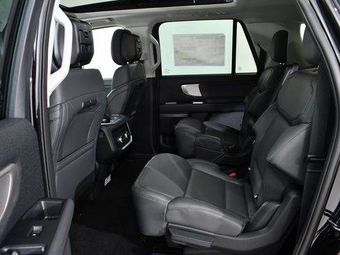 New 2027 Ford Expedition Max Active AWD/4WD image 16