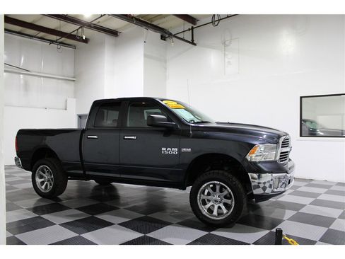 Used 2016 RAM 1500 Big Horn image 1