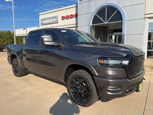 New 2027 RAM 1500 Laramie w/ Night Edition AWD/4WD image 4