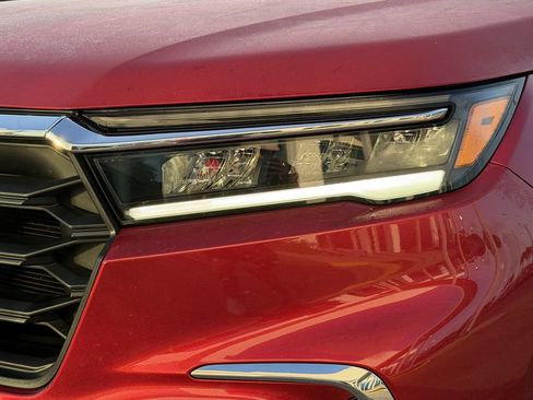 Used 2025 Honda Pilot EX-L image 10