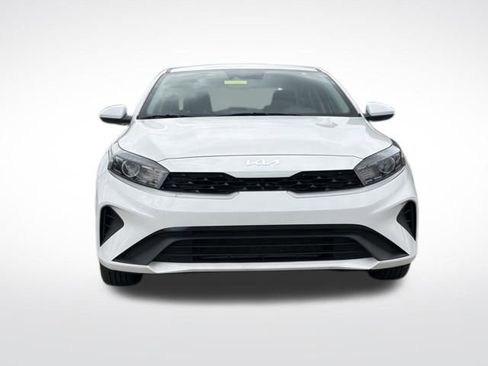 Used 2023 Kia Forte LXS FWD image 17