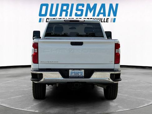 Used 2024 Chevrolet Silverado 2500 LT AWD/4WD image 5