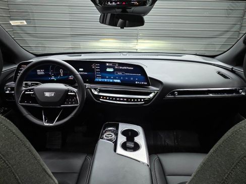 Used 2024 Cadillac Lyriq Tech w/ Driver Assist Package AWD/4WD image 12