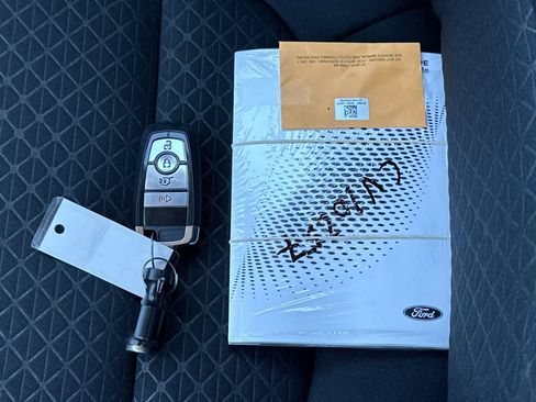 Used 2024 Ford Escape Active image 27