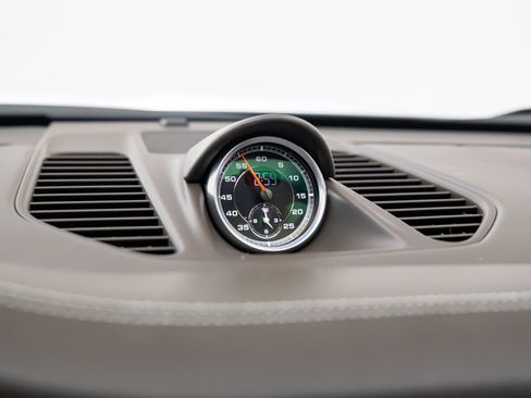 Used 2012 Porsche 911 Carrera S image 26