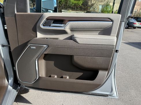 New 2026 GMC Sierra 2500 SLT w/ Max Trailering Package image 23