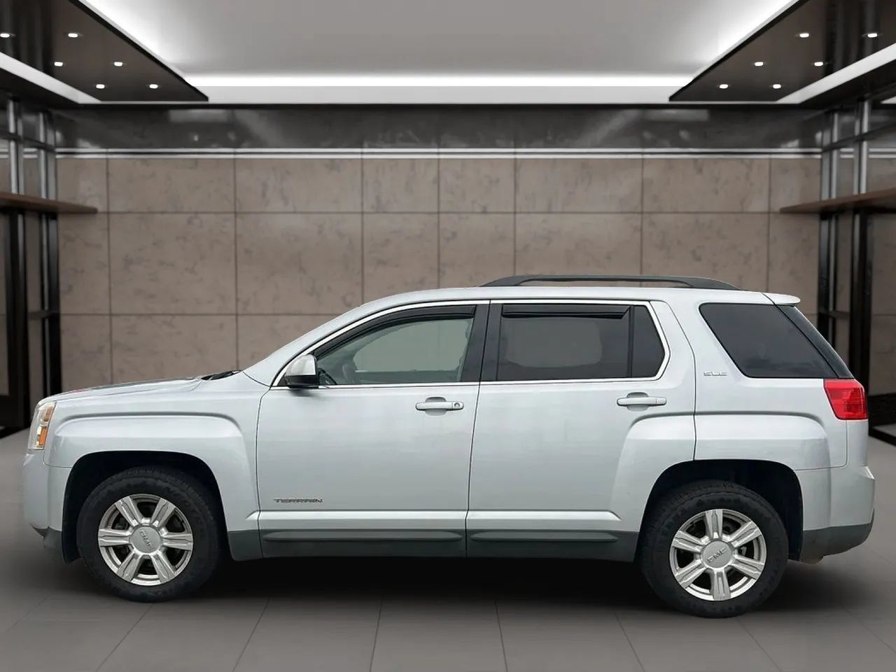 Used 2015 GMC Terrain SLE FWD image 5