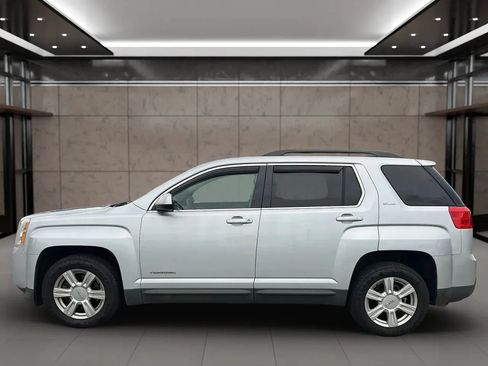 Used 2015 GMC Terrain SLE FWD image 5