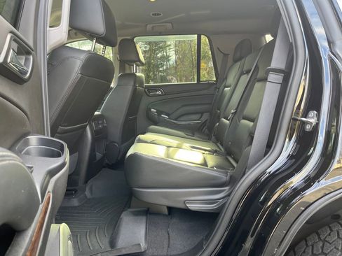 Used 2020 Chevrolet Tahoe LT image 11