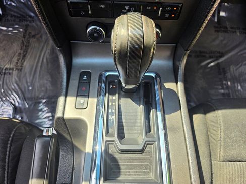 Used 2013 Ford Mustang Coupe RWD image 35