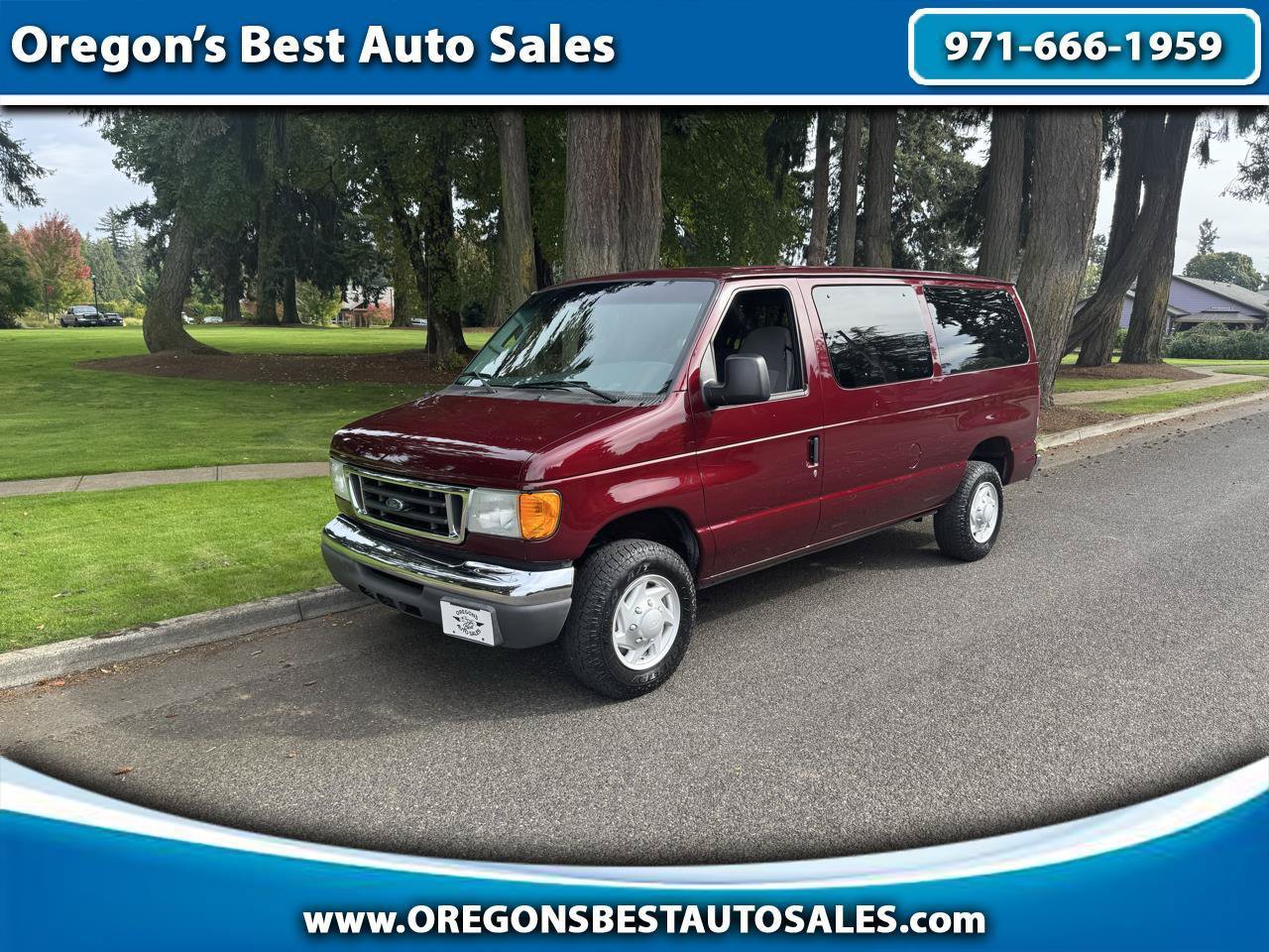 Used 2006 Ford E-350 and Econoline 350 Super Duty Wagon RWD image 1