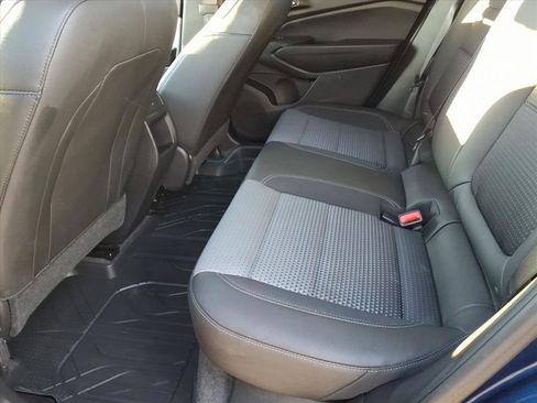 Used 2024 Chevrolet Trax LT w/ Driver Confidence Package image 8