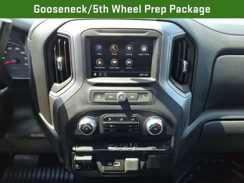 Certified 2022 GMC Sierra 2500 Pro w/ Gooseneck/5TH Wheel Package AWD/4WD image 21