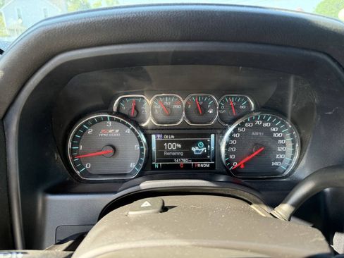 Used 2015 Chevrolet Silverado 1500 LTZ Z71 w/ Midnight Edition AWD/4WD image 12