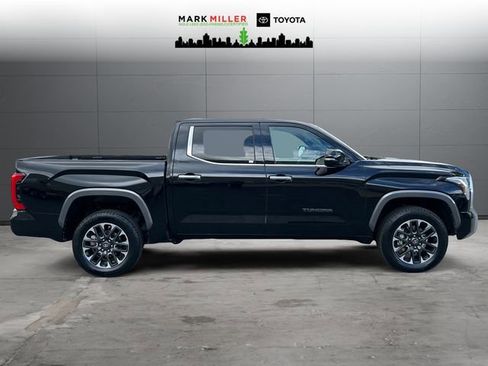 Used 2025 Toyota Tundra Limited AWD/4WD image 6