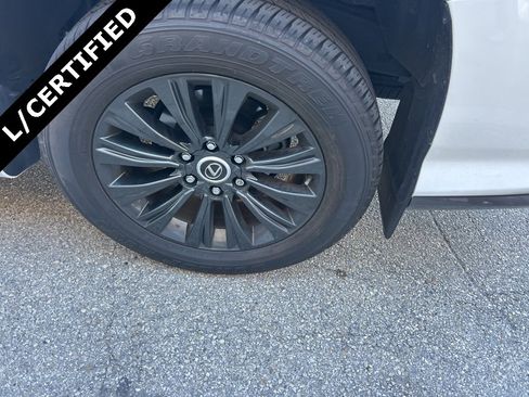 Used 2023 Lexus GX 460 Luxury image 12