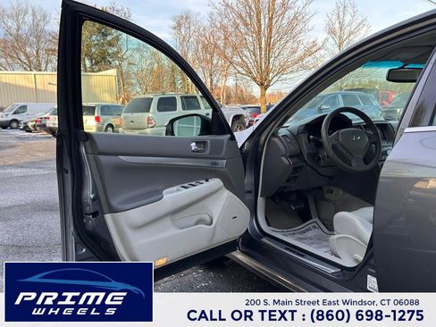 Used 2012 INFINITI G37 x Sedan w/ Premium Pkg image 9