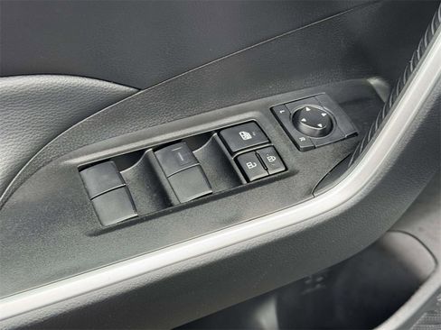 Used 2025 Toyota RAV4 LE image 17