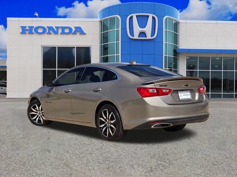 Used 2023 Chevrolet Malibu RS w/ LPO, Floor Liner Package FWD image 5